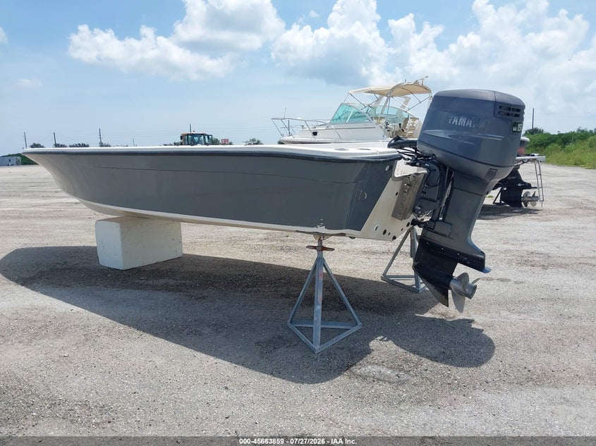 2000 CAROLINA SKIFF 20' auction photo 3