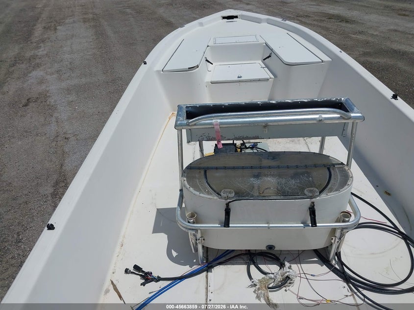 2000 CAROLINA SKIFF 20' auction photo 5