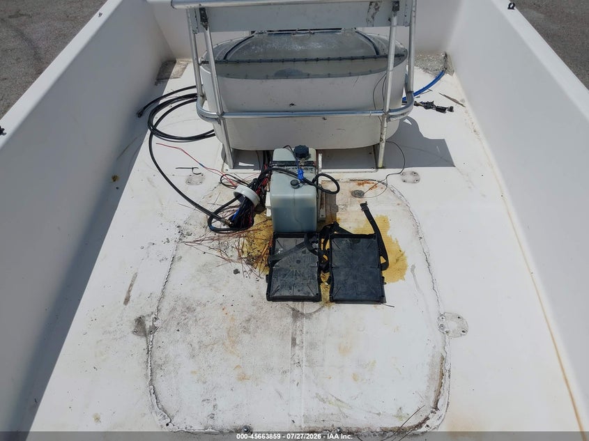 2000 CAROLINA SKIFF 20' auction photo 6