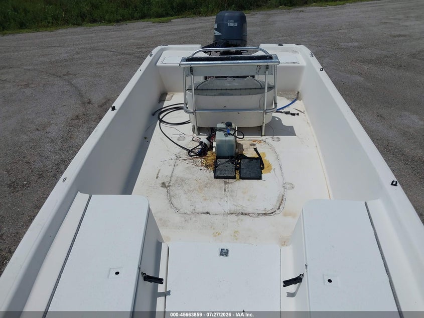 2000 CAROLINA SKIFF 20' auction photo 8