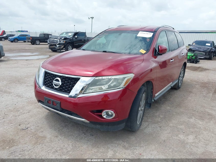 Photo 2 - NISSAN PATHFINDER