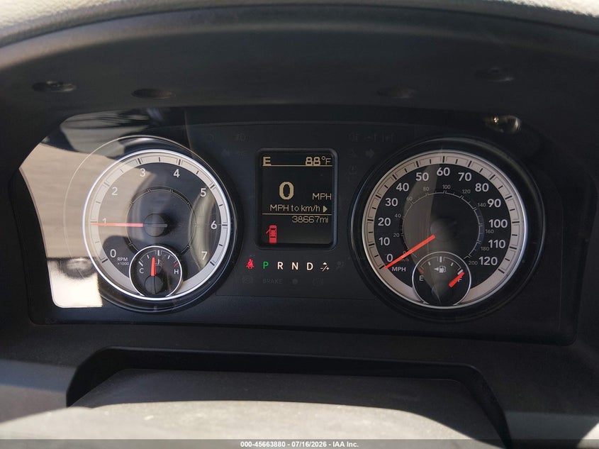 2017 RAM 1500 auction photo 7