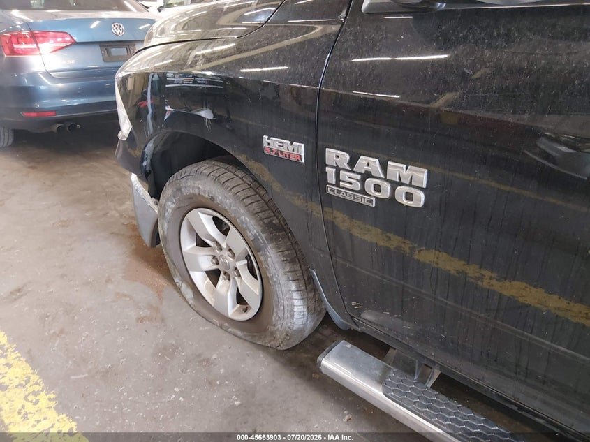 2020 RAM 1500 CLASSIC auction photo 6