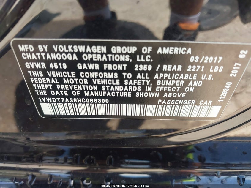 2017 Volkswagen Passat 1.8T R-Line VIN: 1VWDT7A38HC066300 Lot: 45663910