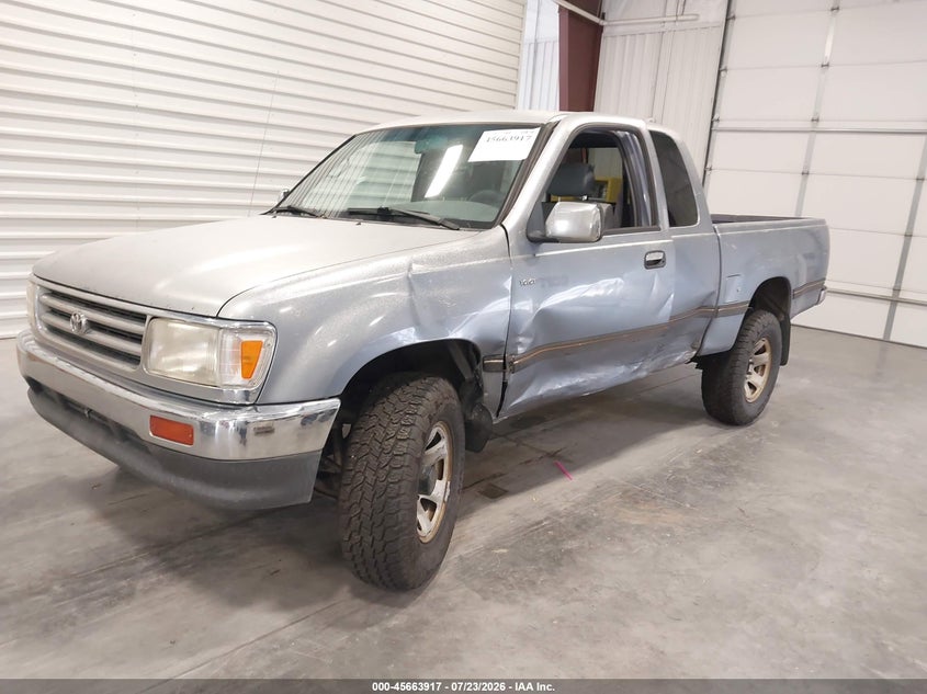 1998 TOYOTA T100 auction photo 2