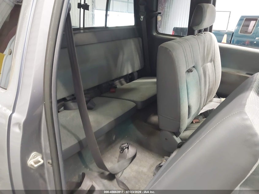 1998 TOYOTA T100 auction photo 8