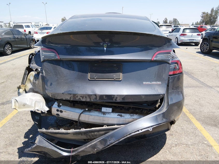 2022 Tesla Model Y Performance Dual Motor All-Wheel Drive VIN: 7SAYGDEFXNF405460 Lot: 45663926