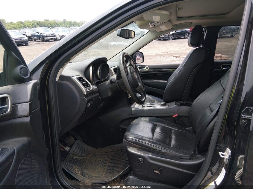 2011 Jeep Grand Cherokee Laredo VIN: 1J4RR4GT6BC620027 Lot: 45663991