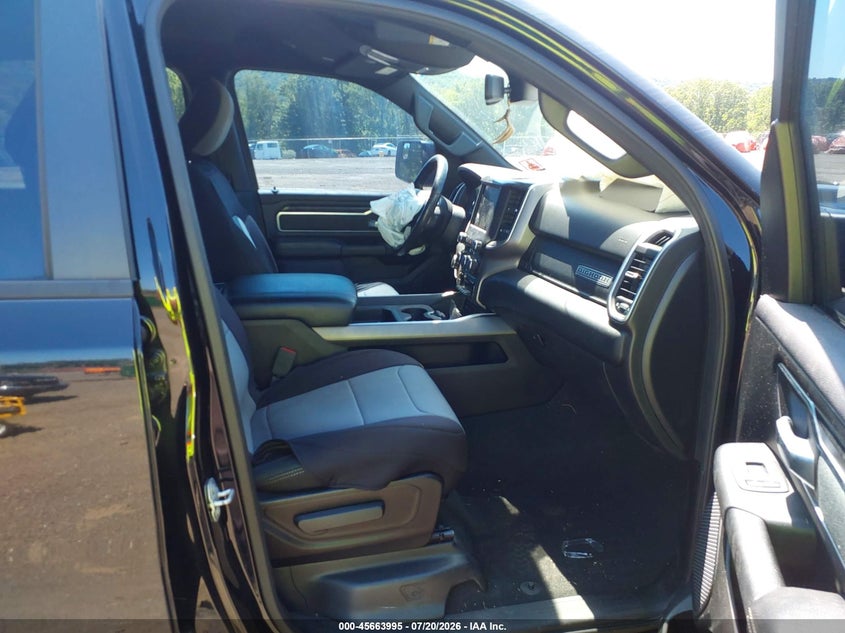 2019 Ram 1500 Big Horn/Lone Star 4X4 5'7 Box VIN: 1C6SRFFT1KN748465 Lot: 45663995