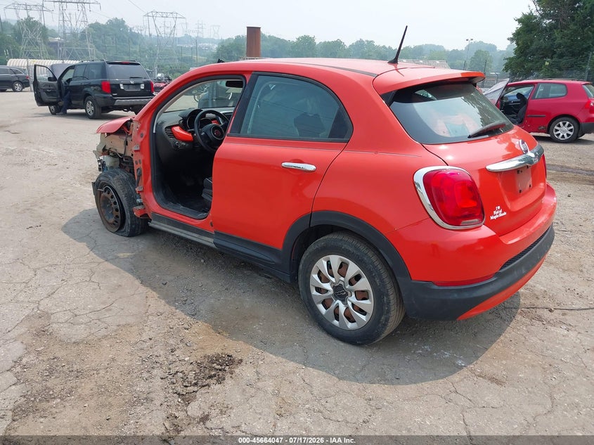 2017 FIAT 500X auction photo 3