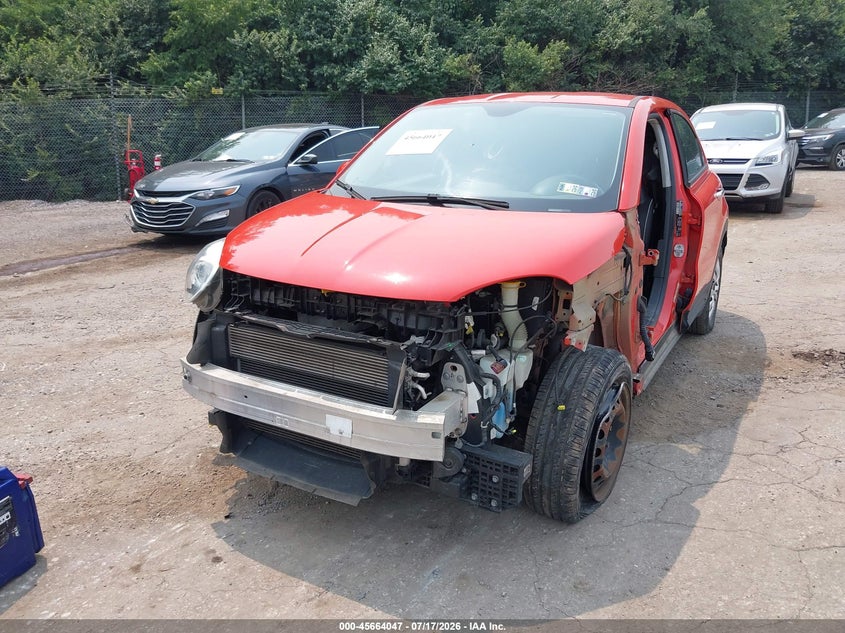 2017 FIAT 500X auction photo 6