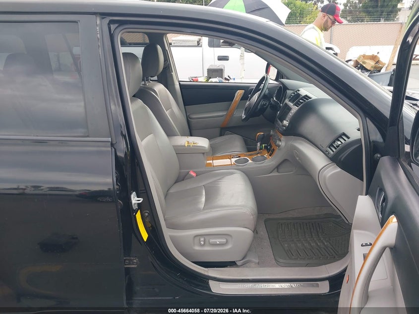 2008 TOYOTA HIGHLANDER HYBRID auction photo 5