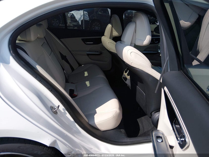 MERCEDES-BENZ C 300 2023 VIN W1KAF4HB2PR073172