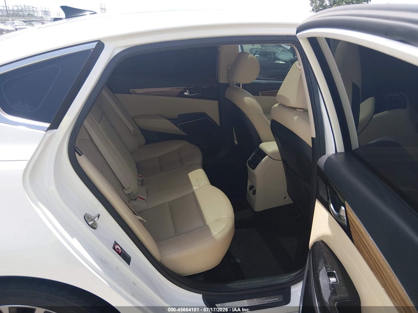 2018 Kia Cadenza Premium VIN: KNALC4J11J5123858 Lot: 45664101