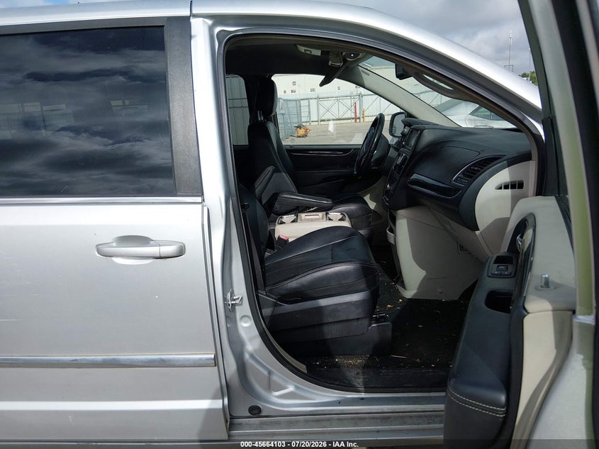 2012 Chrysler Town & Country Touring VIN: 2C4RC1BG4CR386270 Lot: 45664103