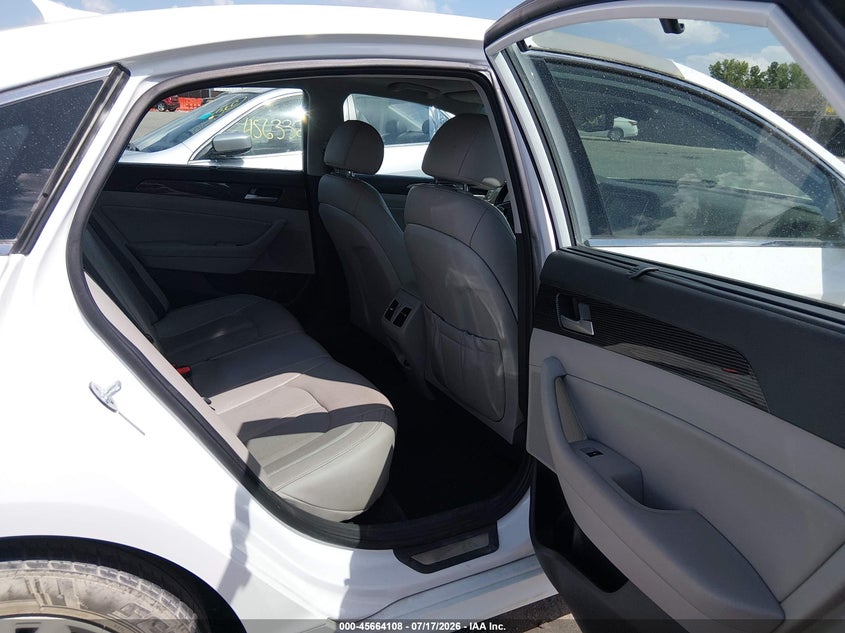 2018 HYUNDAI SONATA auction photo 8