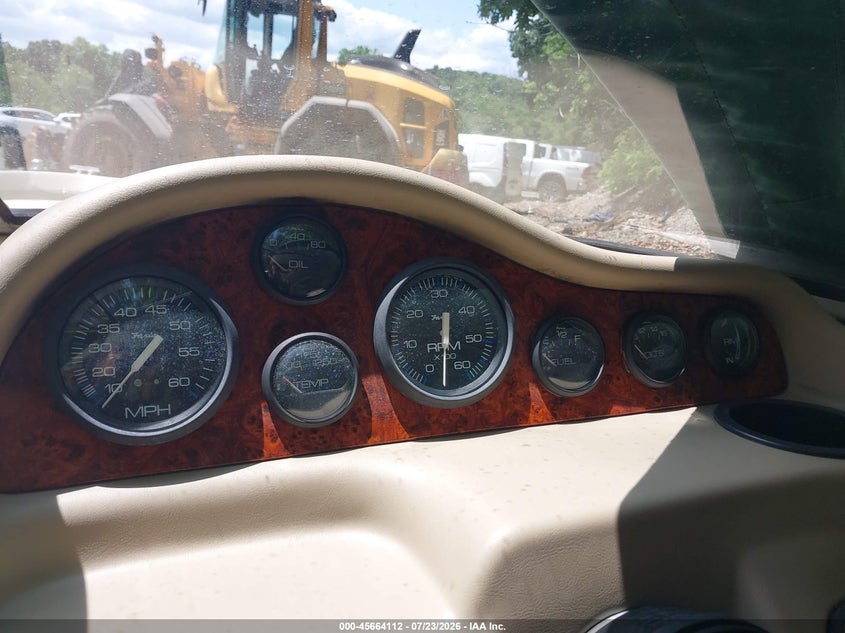 1995 REGAL VALENTI SE MODEL 202 auction photo 7