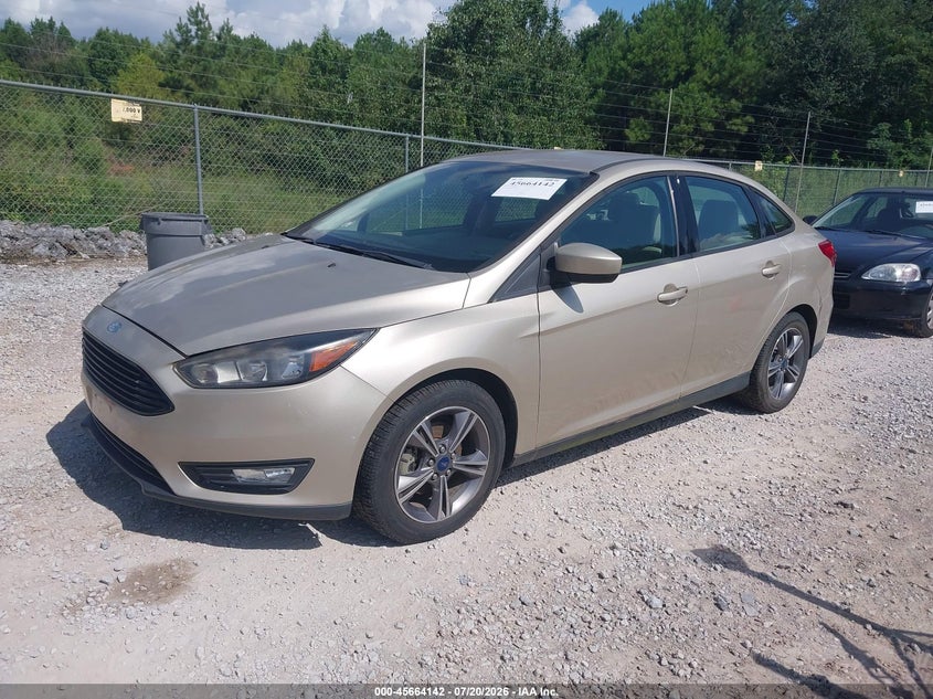 1FADP3FE7JL284993 2018 Ford Focus Se photo 1