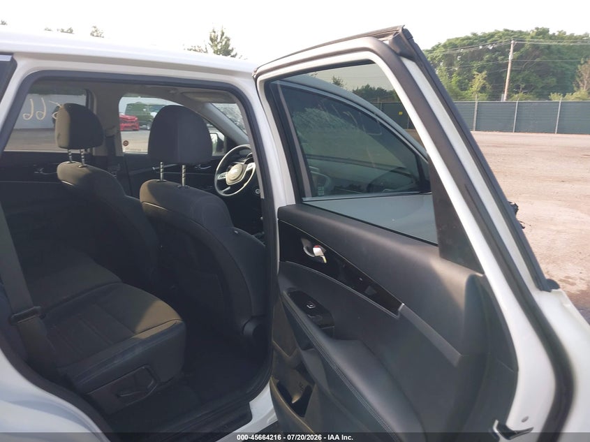 2019 Kia Sorento 3.3L Lx VIN: 5XYPG4A58KG446731 Lot: 45664216