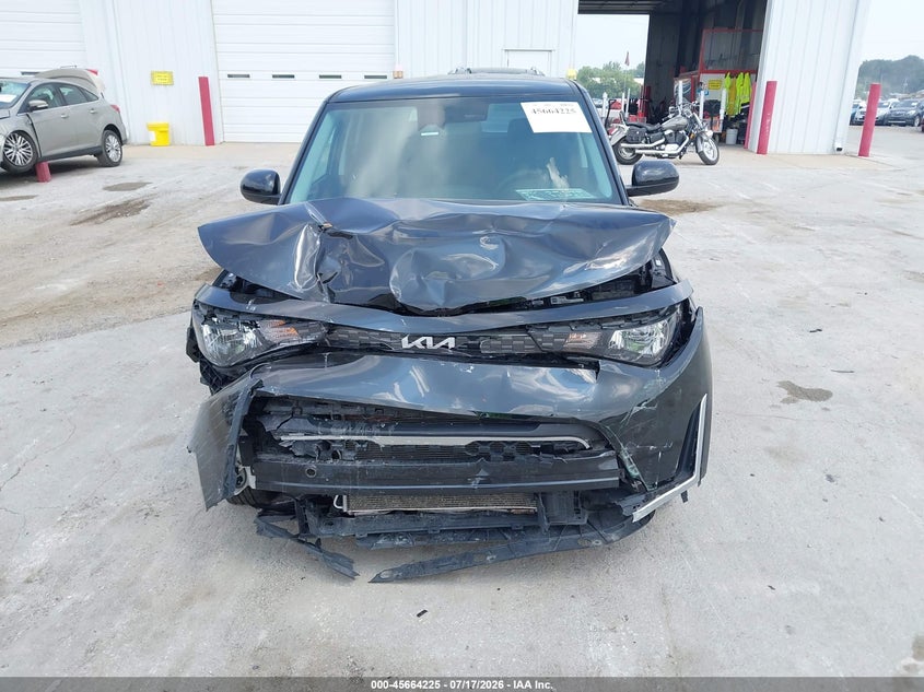 2023 Kia Soul Lx VIN: KNDJ23AU8P7888113 Lot: 45664225