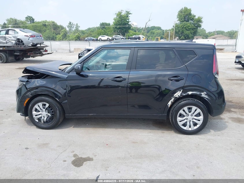 2023 Kia Soul Lx VIN: KNDJ23AU8P7888113 Lot: 45664225