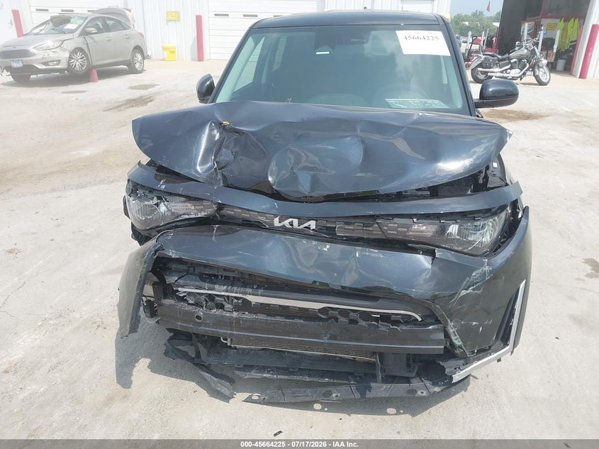 2023 Kia Soul Lx VIN: KNDJ23AU8P7888113 Lot: 45664225