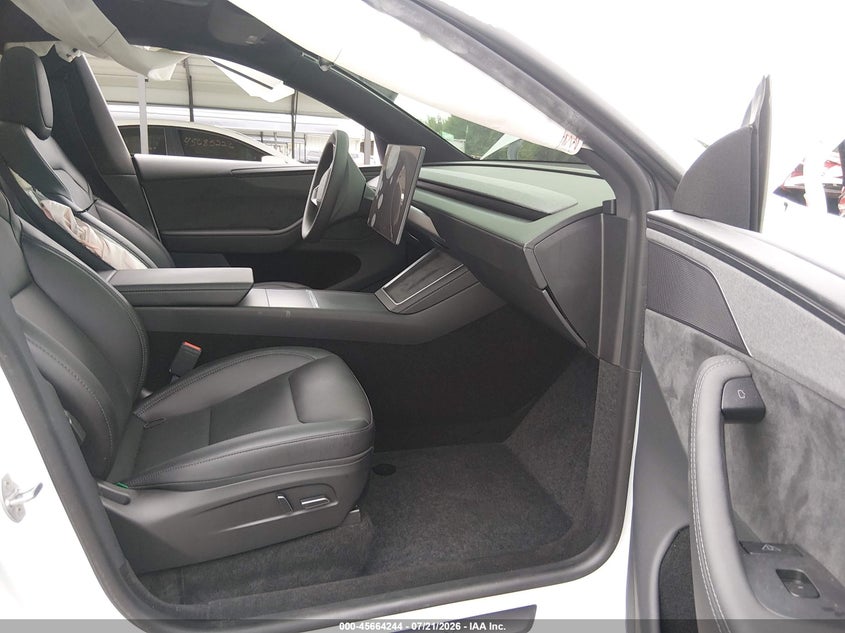 2026 Tesla Model Y All-Wheel Drive/Long Range Launch Series/Premium All-Wheel Drive VIN: 7SAYGDEE6TA695326 Lot: 45664244