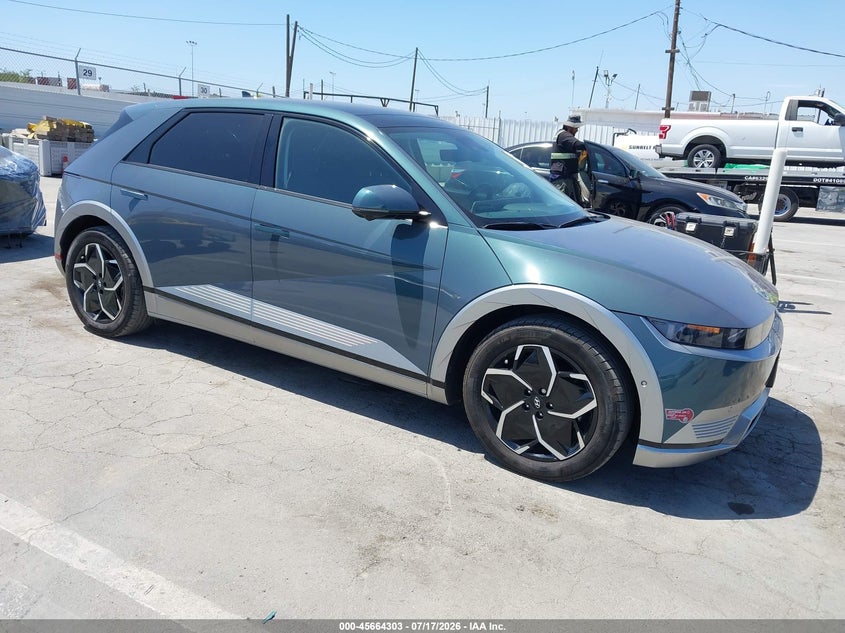 2024 HYUNDAI IONIQ 5 auction photo 1