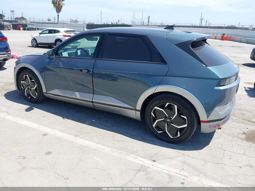 2024 HYUNDAI IONIQ 5 auction photo 3