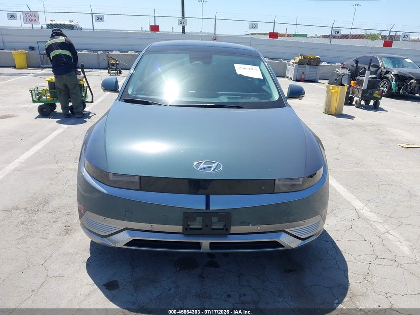 2024 HYUNDAI IONIQ 5 auction photo 6
