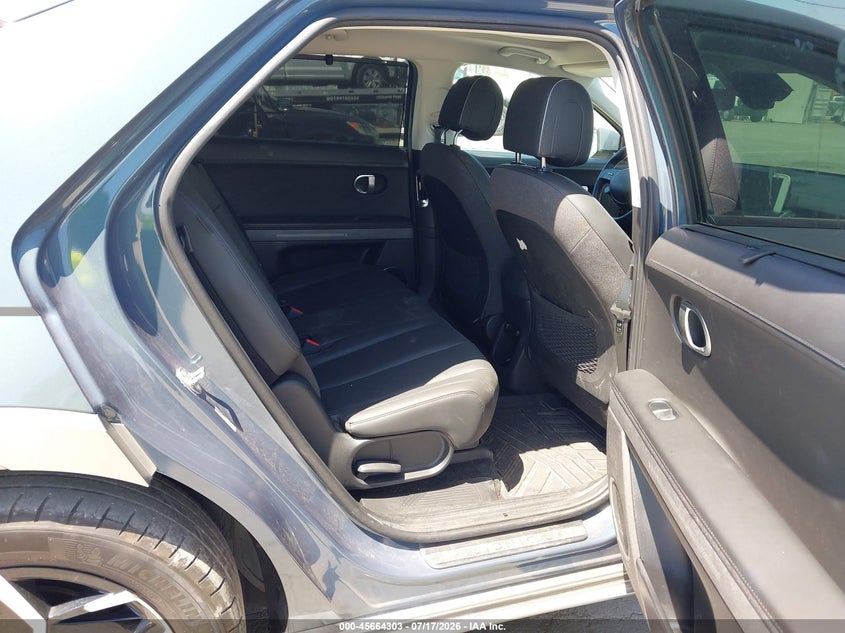 2024 HYUNDAI IONIQ 5 auction photo 8