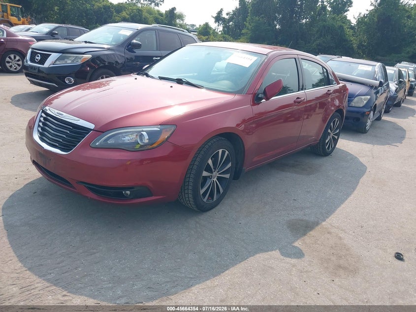 2014 Chrysler 200 Touring 1C3CCBBGXEN118632 photo 1