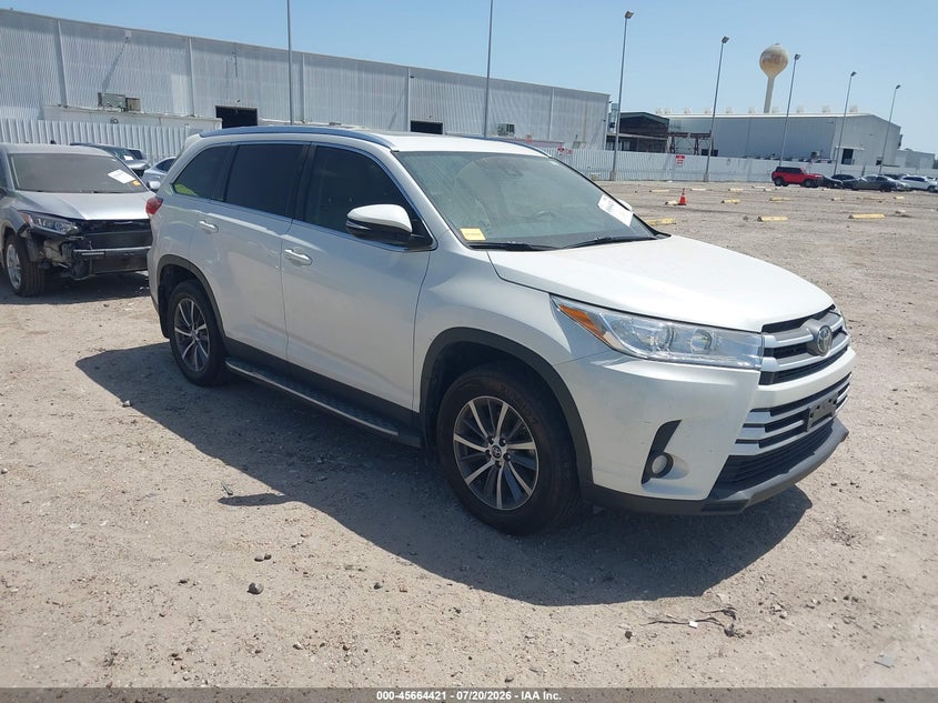 Vin: 5tdkzrfh0ks555918, lot: 46162993, toyota highlander xle 2019 img_1