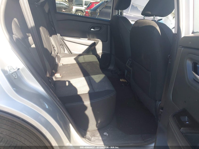 2025 NISSAN ROGUE auction photo 8
