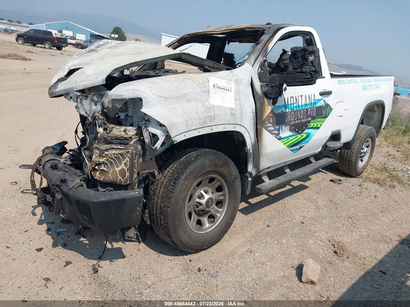 2025 CHEVROLET SILVERADO 3500HD auction photo 2