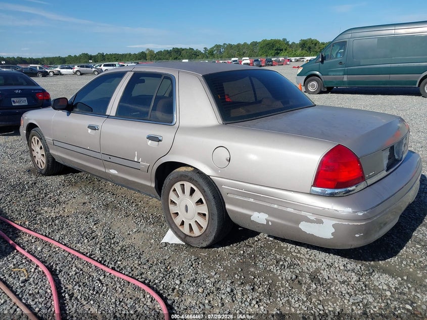 2006 FORD CROWN VICTORIA auction photo 3