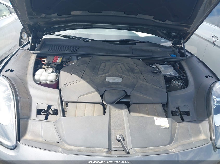 PORSCHE CAYENNE 2022 VIN WP1AA2AY9NDA04242