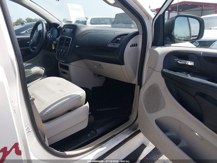 2012 DODGE GRAND CARAVAN auction photo 5