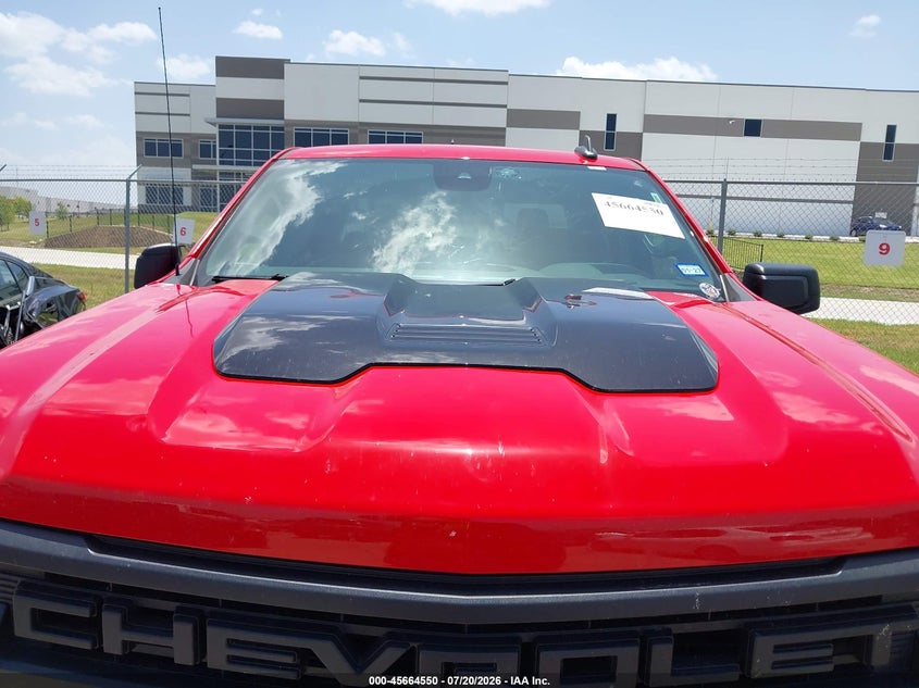 2024 CHEVROLET SILVERADO 1500 auction photo 6