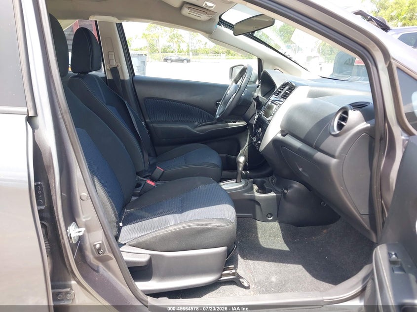 2017 NISSAN VERSA NOTE auction photo 5