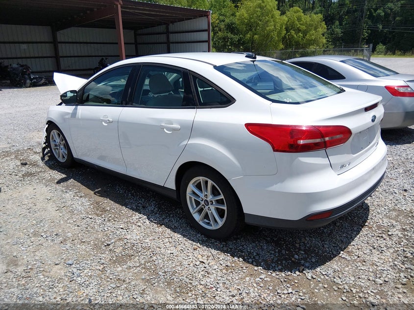 2015 Ford Focus Se VIN: 1FADP3F24FL381887 Lot: 45664583