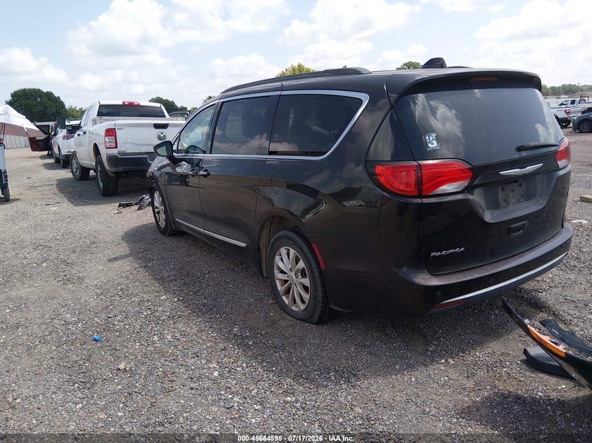 Vin: 2c4rc1bg9hr587749, lot: 46163166, chrysler pacifica touring-l 20173