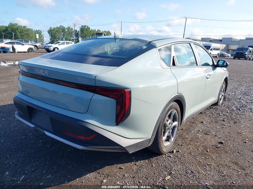 Vin: 3kpft4de3se139919, lot: 46163179, kia k4 lxs 20254