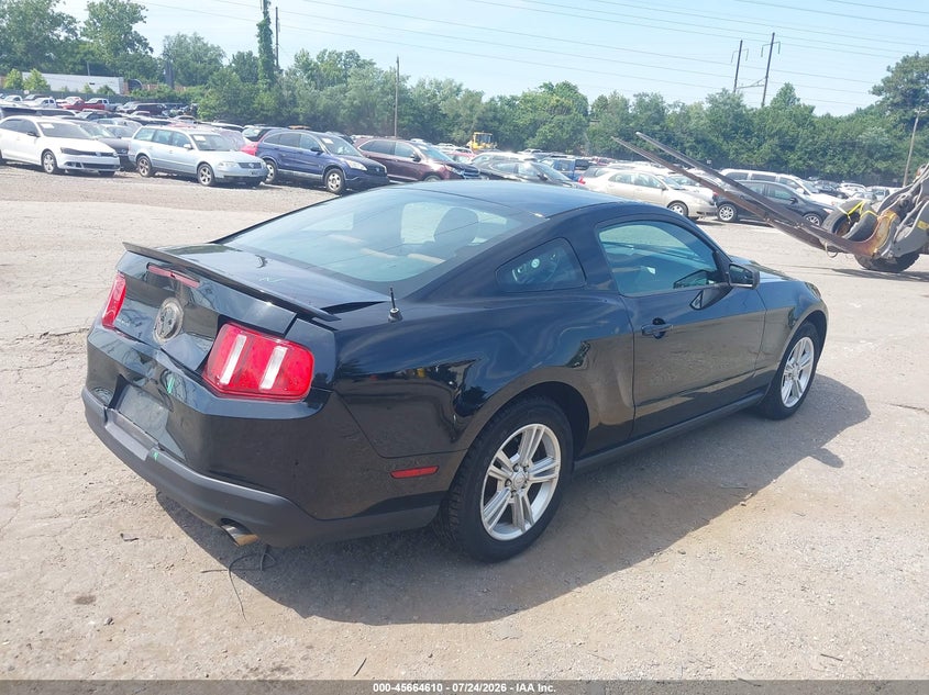 Vin: 1zvbp8an8a5175899, lot: 46163182, ford mustang v6/v6 premium 20104