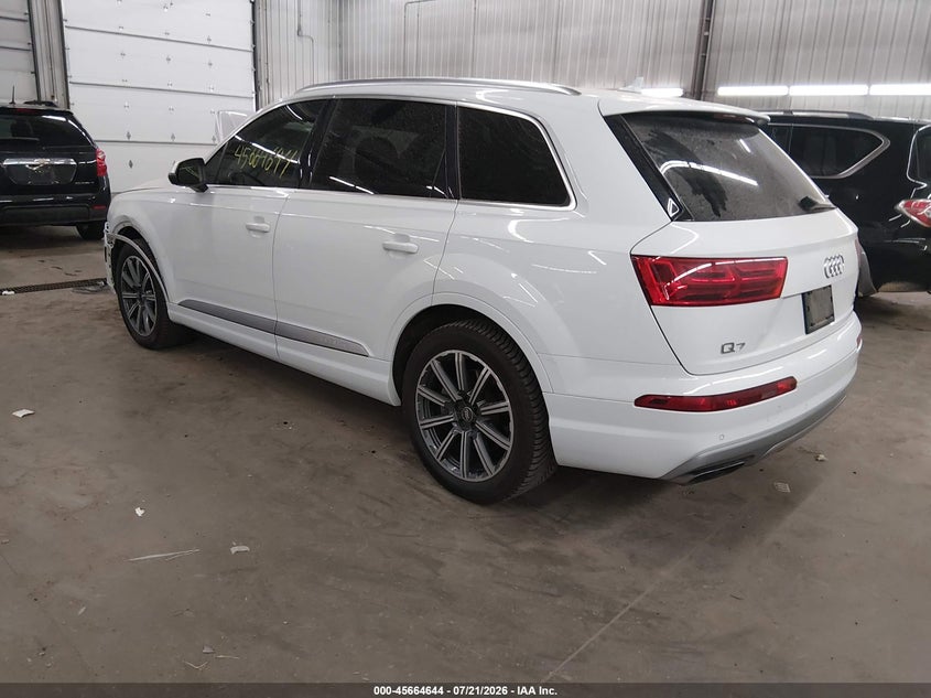 2017 Audi Q7 3.0T Premium VIN: WA1LAAF77HD018000 Lot: 45664644