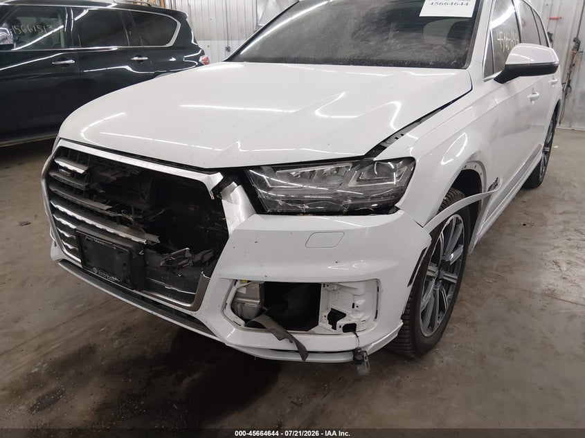 2017 Audi Q7 3.0T Premium VIN: WA1LAAF77HD018000 Lot: 45664644