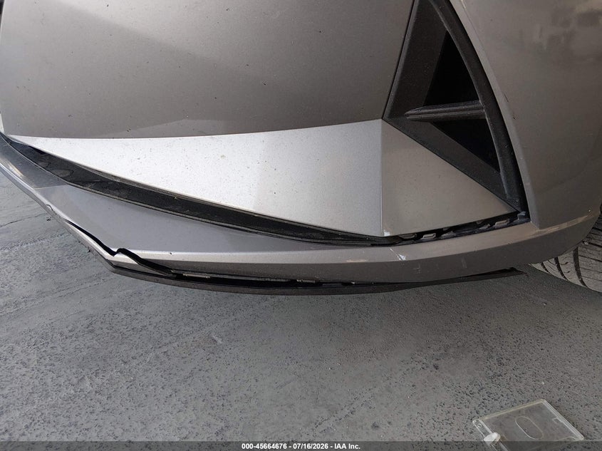 2023 HYUNDAI ELANTRA auction photo 6