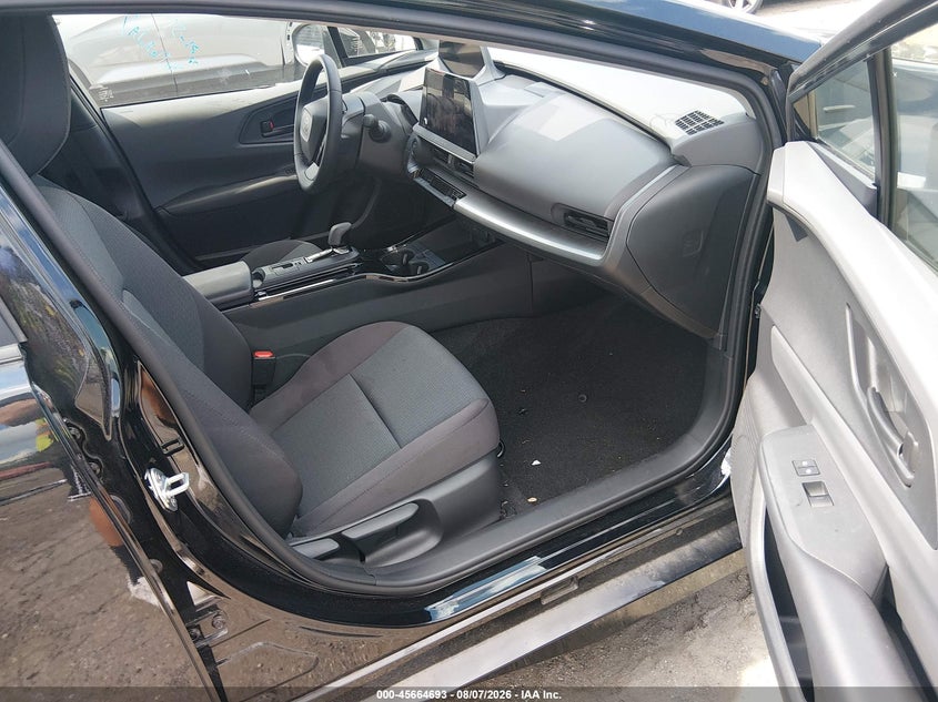 2025 TOYOTA PRIUS auction photo 5