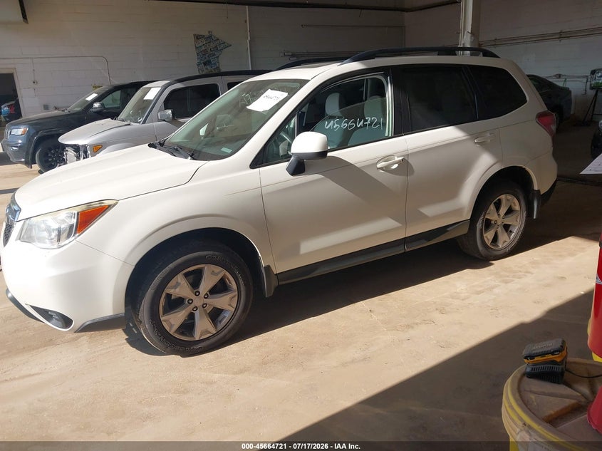 2015 SUBARU FORESTER auction photo 2