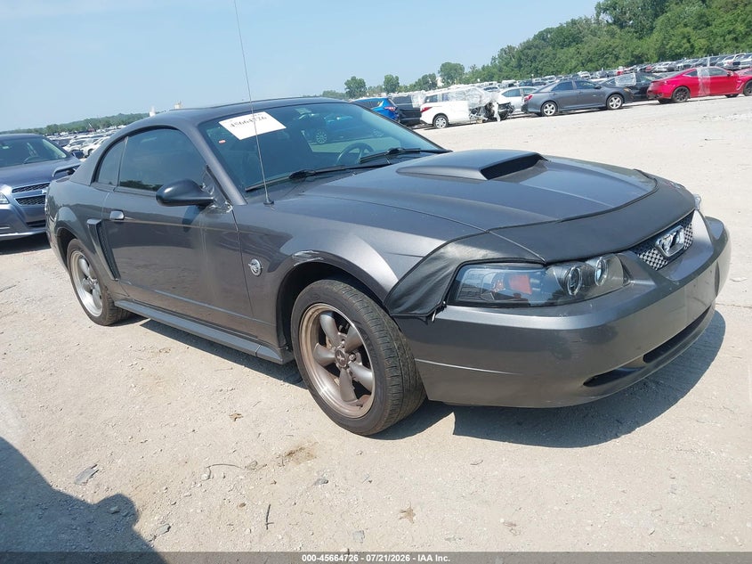 2004 Ford Mustang